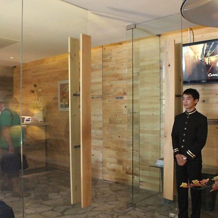 Chara Hotel Bandung Esterno foto