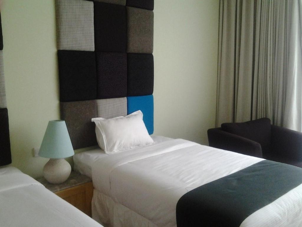 Chara Hotel Bandung Camera foto